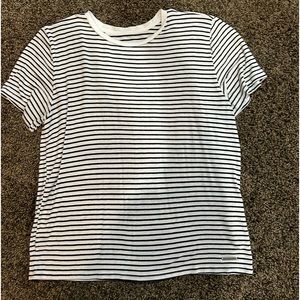 Abercrombie & Fitch tee